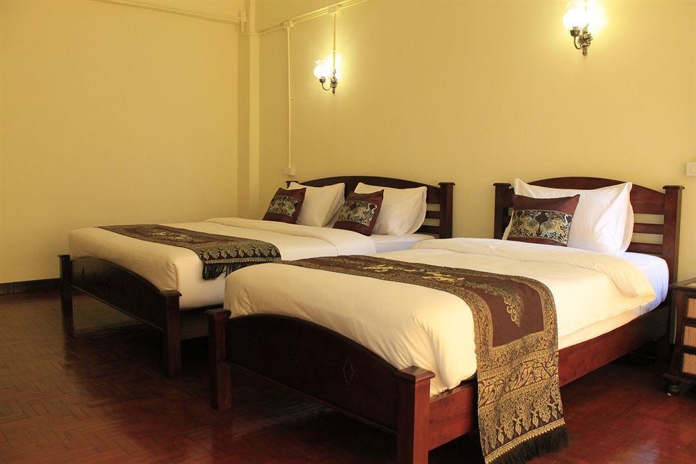 Sasima Bed And Breakfast Chiang Mai Bagian luar foto