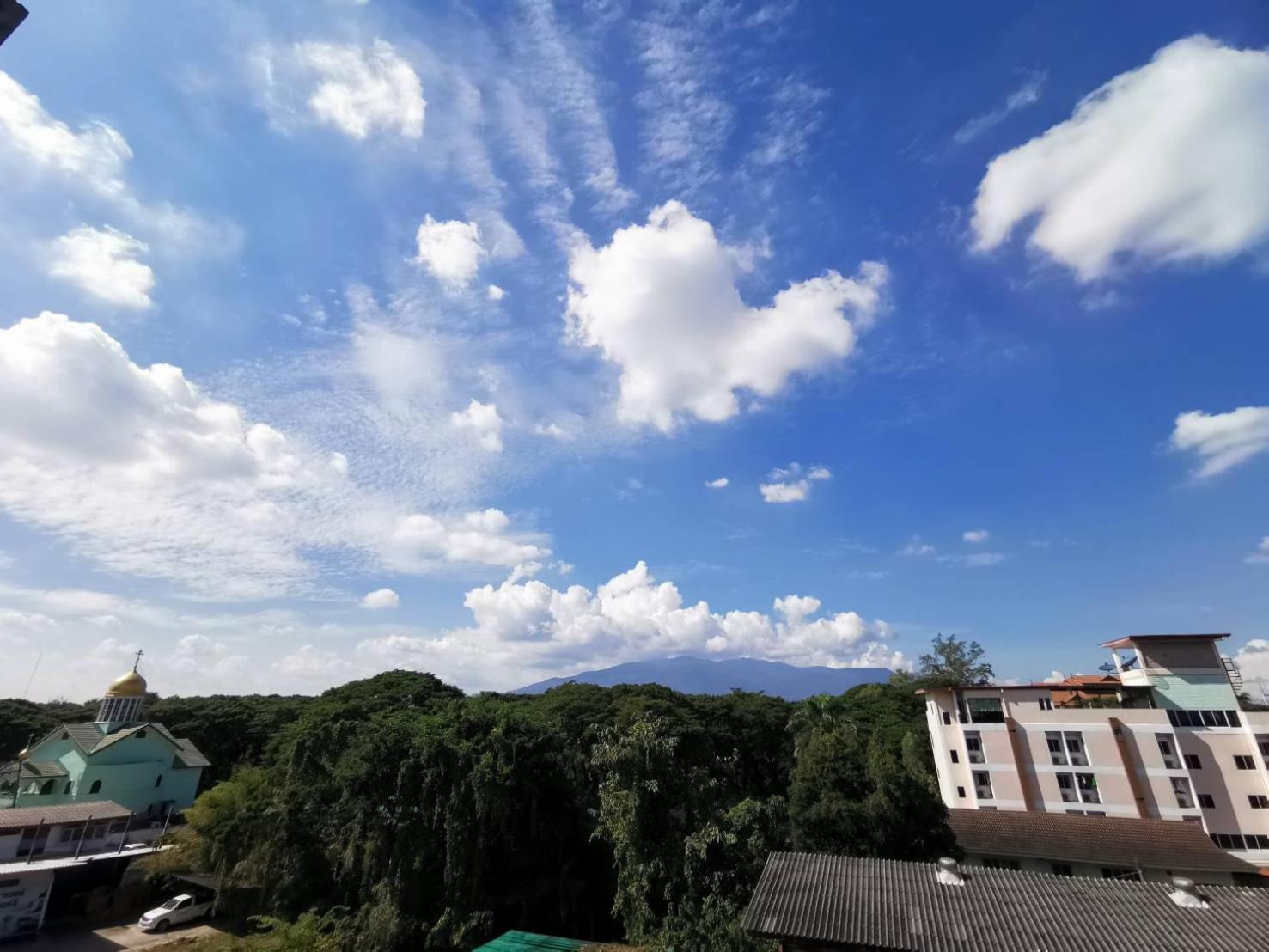 Sasima Bed And Breakfast Chiang Mai Bagian luar foto