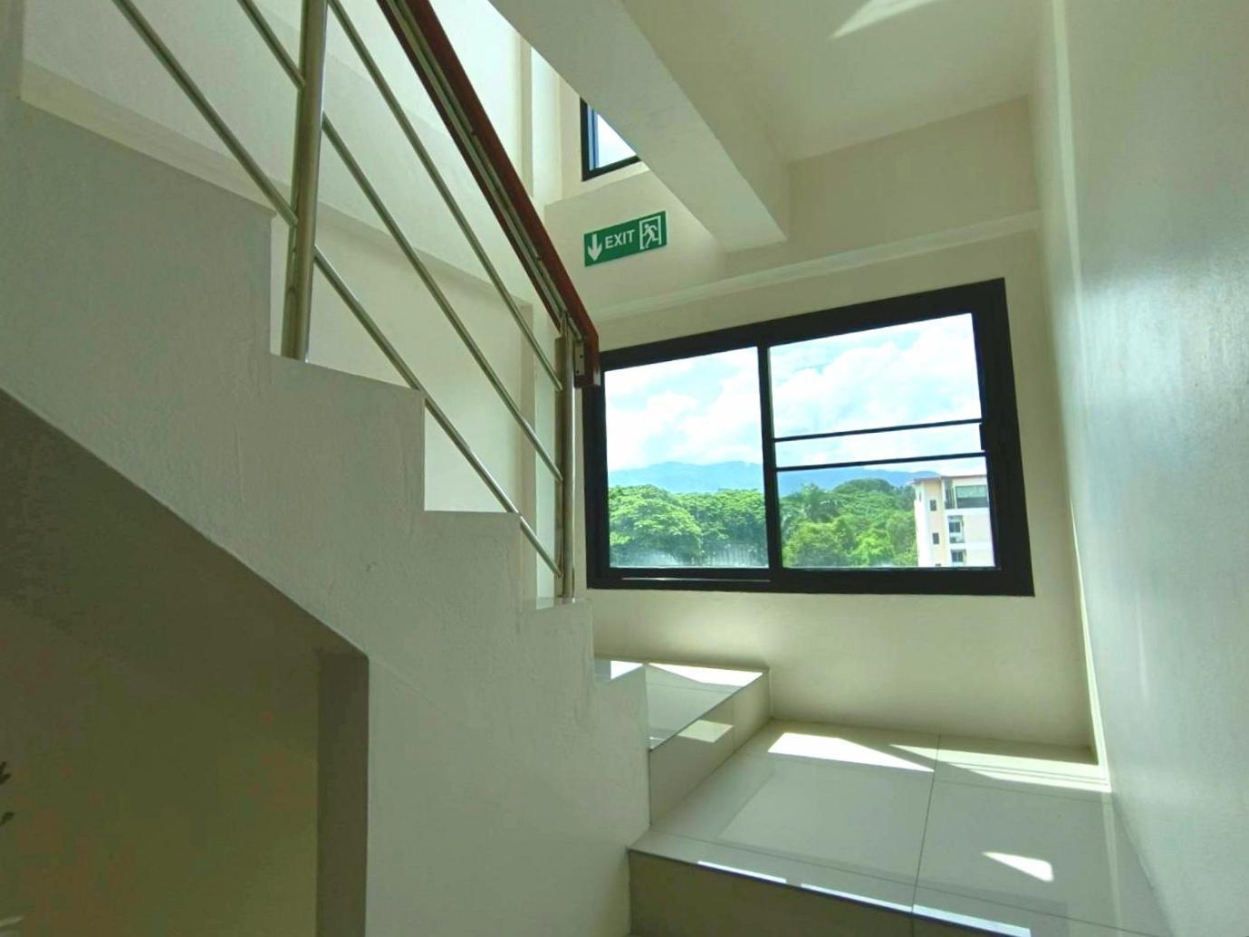 Sasima Bed And Breakfast Chiang Mai Bagian luar foto