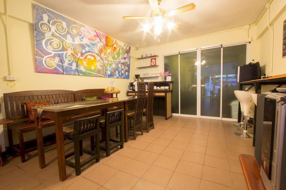 Sasima Bed And Breakfast Chiang Mai Bagian luar foto